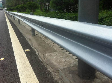 贵州高速公路久久蜜桃精品一区二区三区综合网